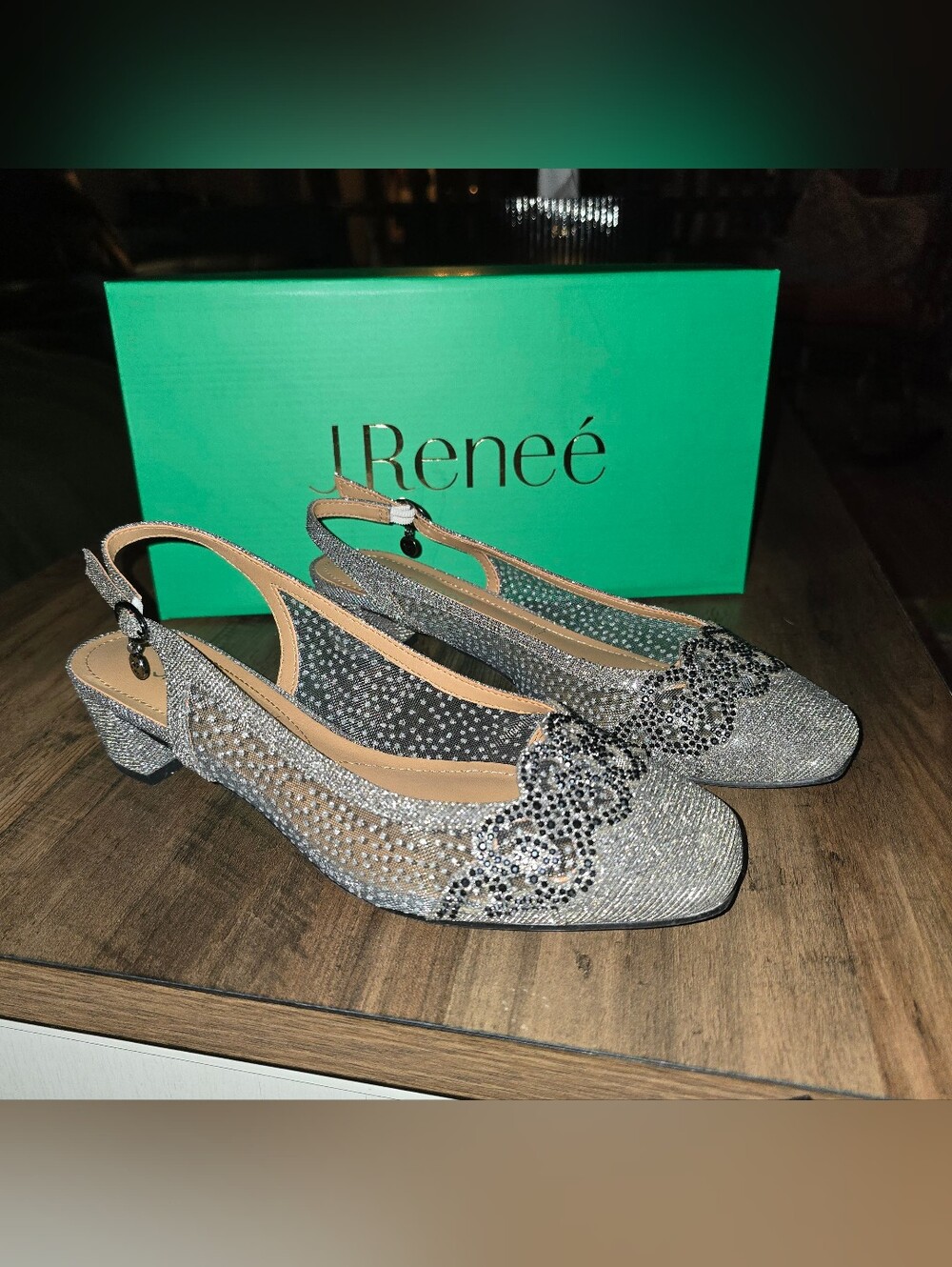 J. Renee Faleece Silver Embellished Blinv Slingback Flats size 7 Wide 1in Heel